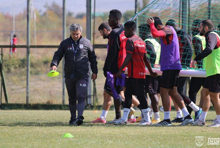 «Արարատը» նոր գլխավոր մարզիչ ունի