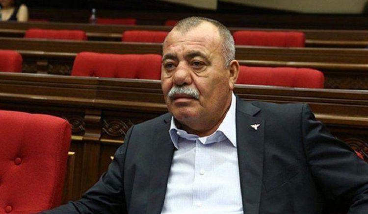 Суд наложил арест на имущество Манвела Григоряна