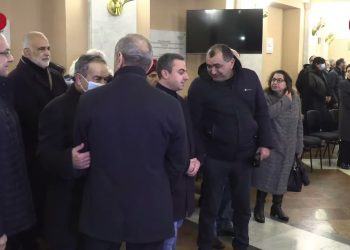 Ռոբերտ Քոչարյանը մասնակցում է Ռազմիկ Դավոյանի հոգեհանգստին