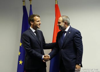 Փաշինյանը շնորհավորել է Մակրոնին հայ-ֆրանսիական դիվանագիտական հարաբերությունների հաստատման 30-ամյակի առթիվ