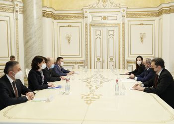 Վարչապետն ընդունել է «Եվրանեսթ» խորհրդարանական վեհաժողովի փոխնախագահ Անդրիուս Կուբիլիուսի գլխավորած պատվիրակությանը