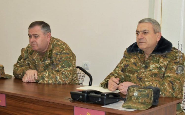 Начальник Генштаба ВС Армении посетил войсковые части