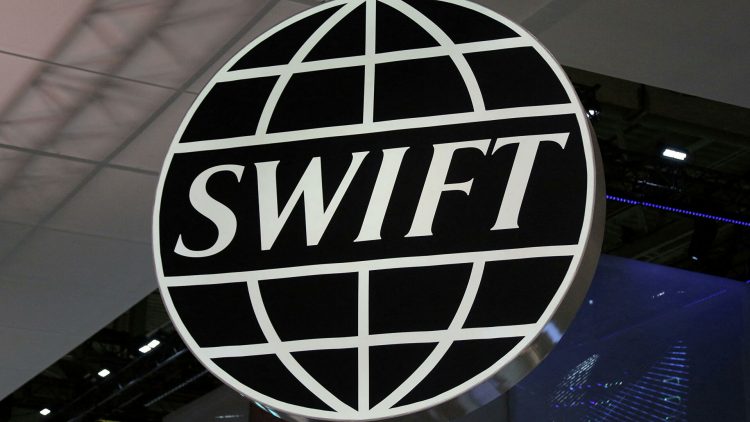 ԱՄՆ-ն և ԵՄ-ն քննարկում են SWIFT համակարգից ՌԴ մի շարք բանկերի անջատման հնարավորությունը. ԶԼՄ-ներ