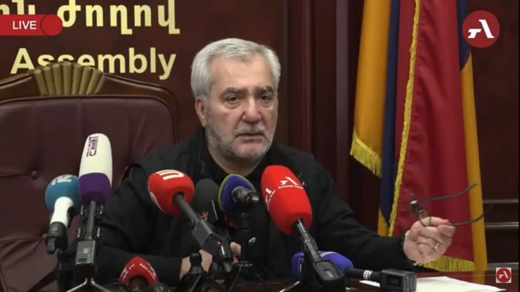 Մովսես Հակոբյանը կա՛մ կգա հանձնաժողով, կա՛մ ստիպված կլինի հանրայնորեն պատասխանել հարցերին. Քոչարյան