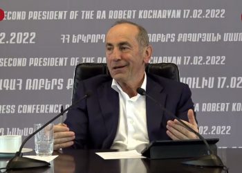 Կոստյումին լավ էլ հավան են, այս իշխանությունը չի գնալու սահմանադրական բարեփոխումների. Քոչարյան