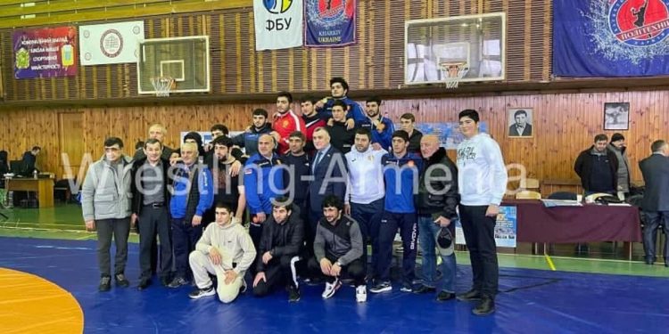 Ազատ ոճի ըմբիշները 10 մեդալ են նվաճել Խարկովի հուշամրցաշարում