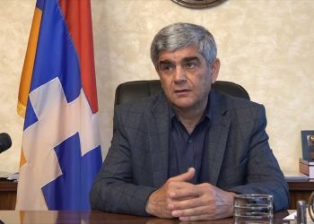 Վիտալի Բալասանյանին ադրբեջանական կողմի հետ բանակցություններ վարելու լիազորություն վերապահող իրավական ակտ չի ընդունվել. ԱՀ ԱԽ