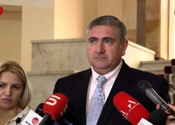 Կոչ ենք անում Բաքվին Ղարաբաղի բնակչությանը չդարձնել Երևանի հետ տարաձայնությունների պատանդ. Զախարովա