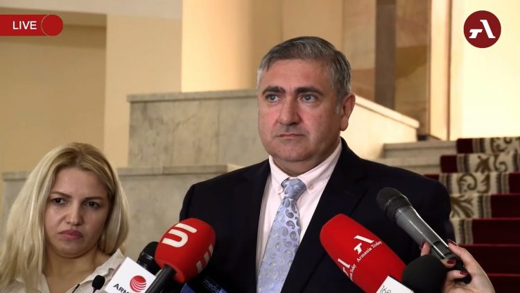 Կոչ ենք անում Բաքվին Ղարաբաղի բնակչությանը չդարձնել Երևանի հետ տարաձայնությունների պատանդ. Զախարովա