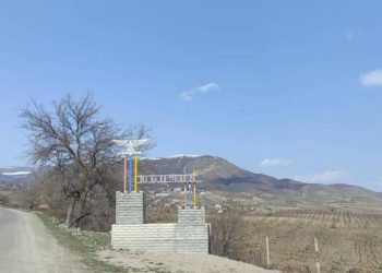 Կոչ ենք անում Բաքվին Ղարաբաղի բնակչությանը չդարձնել Երևանի հետ տարաձայնությունների պատանդ. Զախարովա