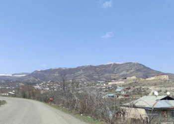 Կոչ ենք անում Բաքվին Ղարաբաղի բնակչությանը չդարձնել Երևանի հետ տարաձայնությունների պատանդ. Զախարովա