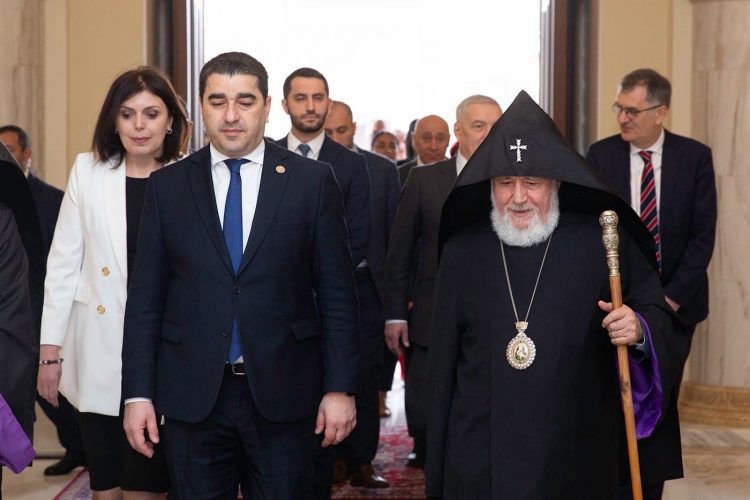 Մեր երկրները պետք է զորավիգ լինեն հանուն եղբայր ժողովուրդների անվտանգության․ Գարեգին Բ-ն՝ Պապուաշվիլիին
