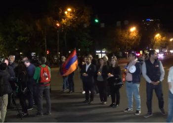 Ցուցարարները փակել են Ֆրանսիայի հրապարակը