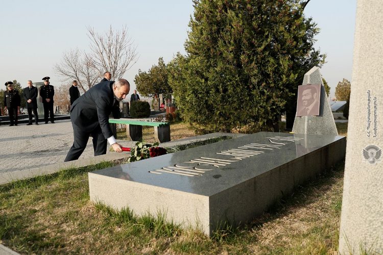 Высшее военно-политическое руководство Армении посетило «Ераблур» (фото)