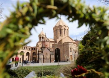 Այսօր Հայ Առաքելական եկեղեցին նշում է Ծաղկազարդը