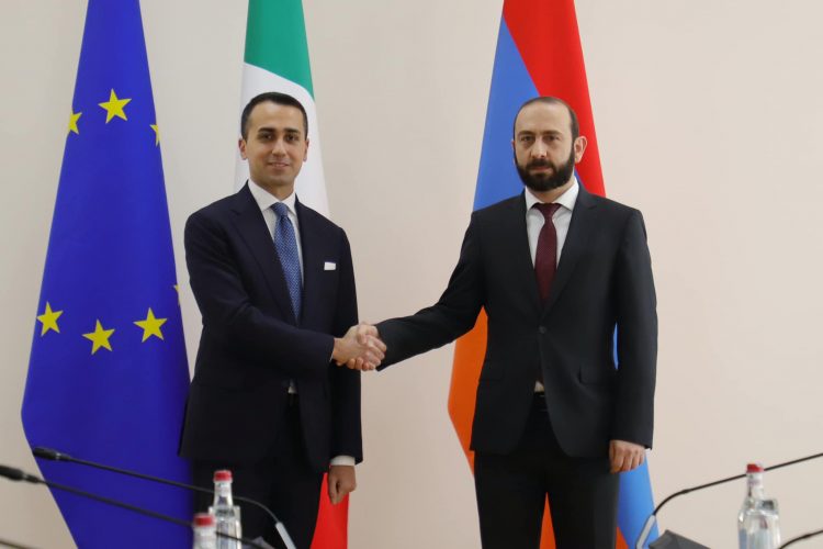 Մեկնարկել է Իտալիայի ԱԳ և միջազգային համագործակցության նախարարի այցը Հայաստան
