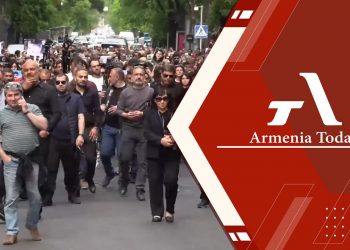 Զոհվածների ծնողները կրկին Գլխավոր դատախազության շենքի մոտ են (ուղիղ)