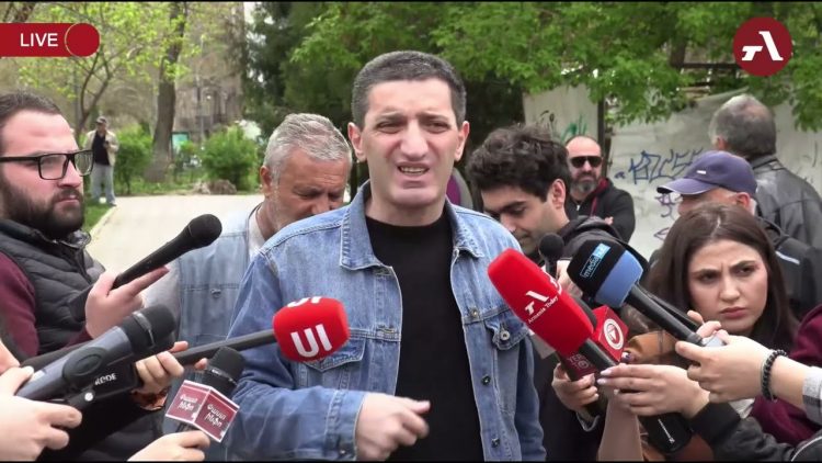 Փաշինյանը հանձնվելու է, բայց Արցախը չի հանձնվելու․ Գևորգ Պետրոսյան