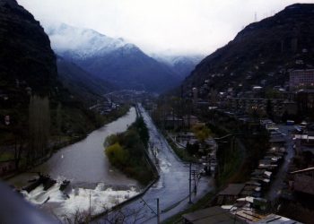 Ալավերդիում գետն ընկած 2 տարեկան երեխայի կյանքին վտանգ չի սպառնում. Արեն Մկրտչյան
