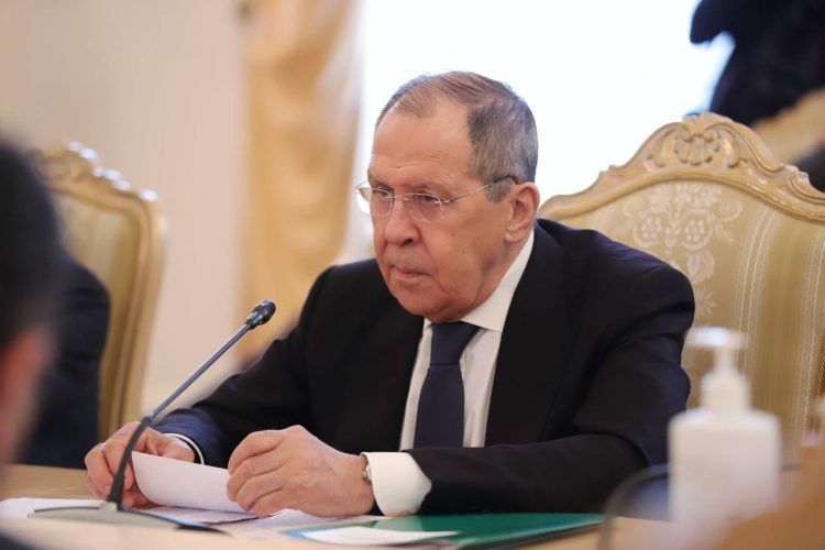 Россия продолжит с позиции ключевого союзника помогать Армении в укреплении ее обороноспособности - Лавров