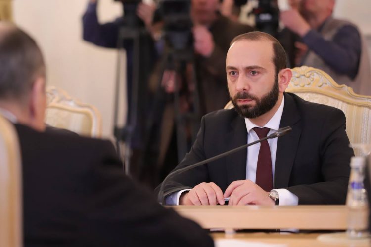 Ռուսաստանը կշարունակի հիմնական դաշնակցի դիրքերից օգնել Հայաստանին ամրապնդել իր պաշտպանունակությունը․ Լավրով