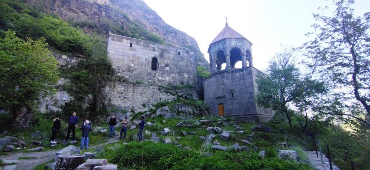 В Армении начинаются работы по реставрации памятников истории и культуры (фото)