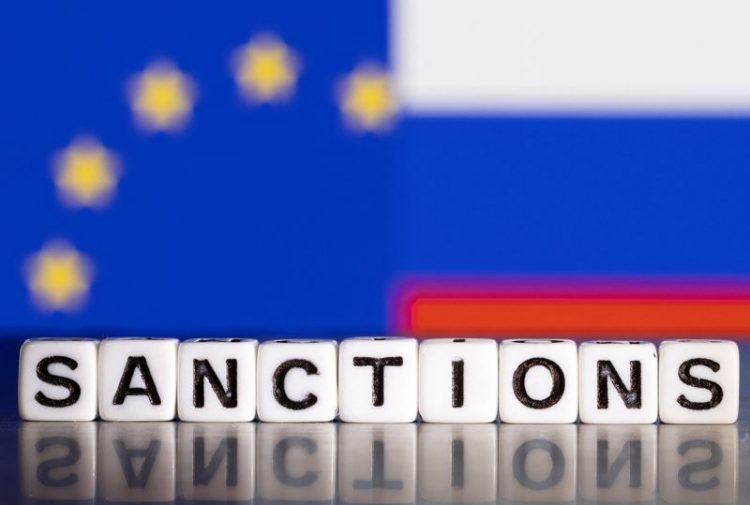 Եվրամիությունը պատժամիջոցների նոր փաթեթի շրջանակներում կհրաժարվի ռուսական նավթից և կանջատի Сбербанк-ը SWIFT-ից