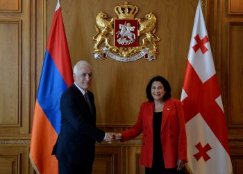 ՀՀ և Վրաստանի նախագահները քննարկել են տրանսպորտային միջանցքների հարցը