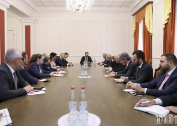 Ռուբինյանը դեսպանների հետ հանդիպմանն անդրադարձել է Հայաստան-Թուրքիա հարաբերությունների կարգավորմանը