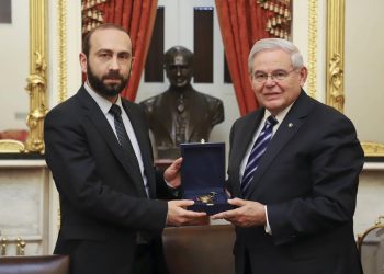 Միրզոյանն ու Մենենդեսը քննարկել են անվտանգային և տարածաշրջանային մի շարք հարցեր