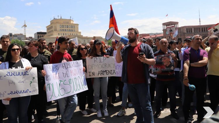 Гостиница Marriott Armenia оцеплена полицией – здесь проходит форум «Армянская демократия»