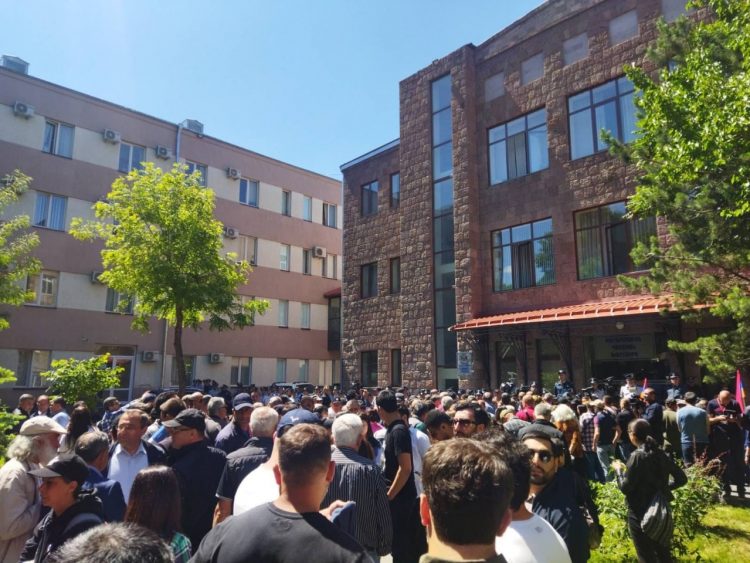 Карин Тоноян представила результаты встречи с главой ВСС