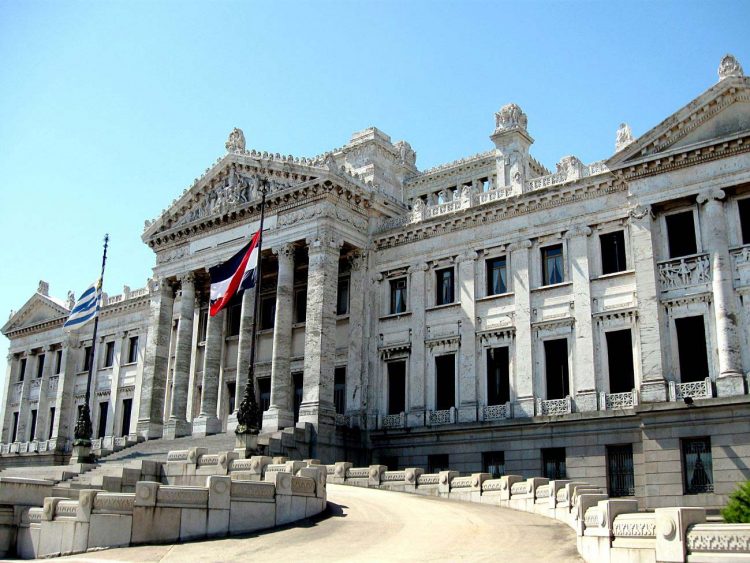 Ուրուգվայի խորհրդարանը միաձայն դեմ է քվեարկել Թուրքիայում դեսպանի նշանակմանը