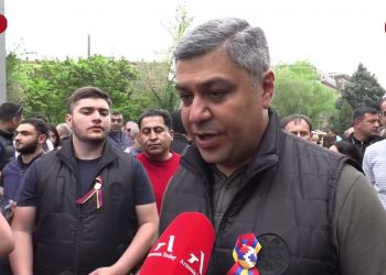 Եթե խաղաղ ցույց անող քաղաքացու քթից արյուն եկավ, պատասխանատուն իշխանությունն է. Վանեցյան