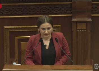 Քաղաքականությունը ձերը չէ, ձերը թալանն ու խուլիգանությունն է․ Ջուլհակյանը՝ ընդդիմությանը