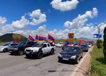 Վաղ առավոտից շարունակվում են անհնազանդության ակցիաները