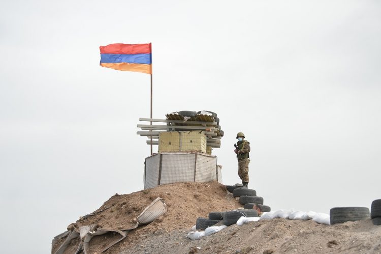 Օր առաջ օրակարգ պետք է վերադարձնել ադրբեջանական զորքերի ներկայության անթույլատրելիությունը. «Ապրելու երկիր» կուսակցություն
