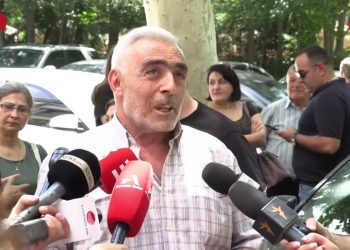 Եթե հրադադար լիներ, տղաս կողքիս կլիներ․ Շուշիում զոհված զինծառայողի հայր