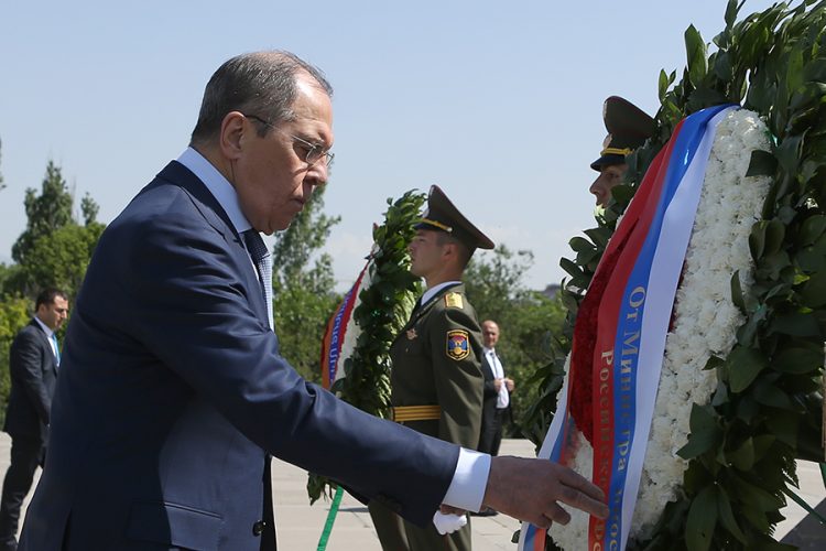 Минобороны России сообщило о нарушении перемирия в Аскеранском районе