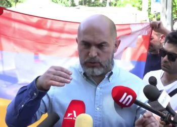 Կռիվ է գնում՝ որ գործակալությունն է ձևակերպելու Հայաստան-Արցախ բնակարանի վաճառքը․ Աշոտյան