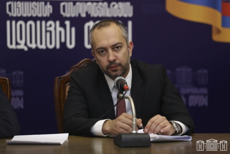 Աղաջանյանը ներկայացրել է ՀՀ ԱԺ-ի  դիտողություններն այն հարցերի վերաբերյալ, որոնք պետք է քննարկվեն առաջիկա ԵԱՀԿ ԽՎ նստաշրջանում