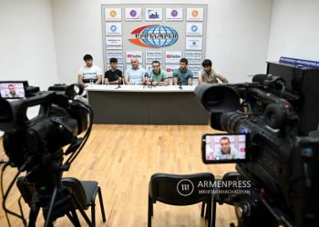 Ադրբեջանցիները ներողություն են խնդրել ՀՀ օրհներգի ժամանակ պատվո հարթակից իջած մարզիկի պահվածքի համար