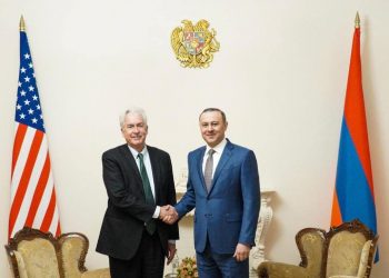 Արմեն Գրիգորյանն ու Ուիլյամ Բըրնսը քննարկել են Հայաստան-Ադրբեջան և Հայաստան-Թուրքիա բանակցային գործընթացները