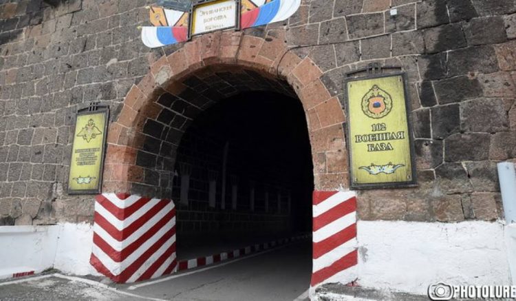 Ռուսական 102-րդ ռազմաբազայի տարածքում հրդեհ է բռնկվել