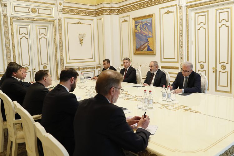 Армяно-российское сотрудничество в сфере энергетики имеет богатую повестку: Пашинян – Лихачеву