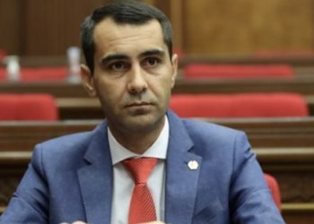 Կրկնակի վթար Գեղարքունիքի մարզպետի մասնակցությամբ․ ԶԼՄ