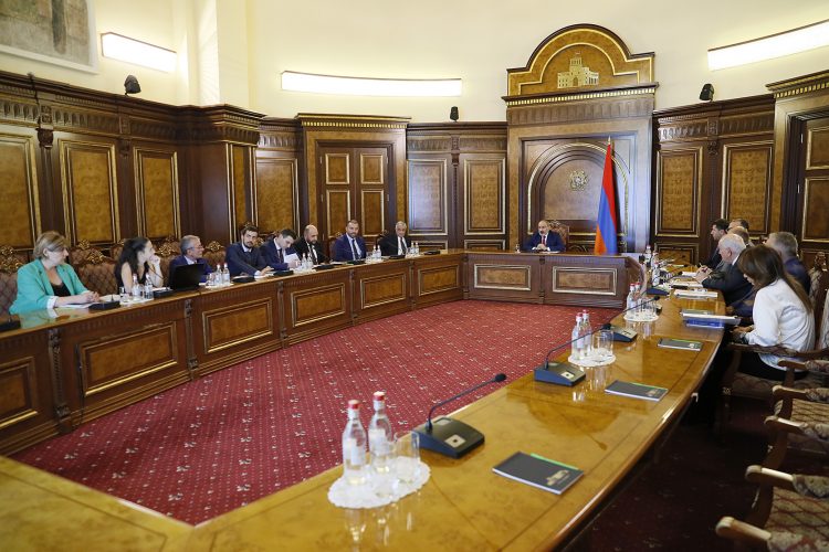 Վարչապետի մոտ քննարկվել են քաղավիացիայի ոլորտում նախատեսվող բարեփոխումները