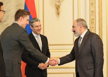 Վարչապետն ընդունել է Ժողովրդավարության աջակցության ազգային հիմնադրամի նախագահին