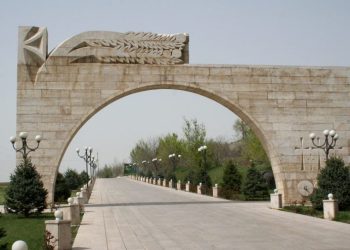 «Եռաբլուր» տանող ճանապարհը լուսավորվել է
