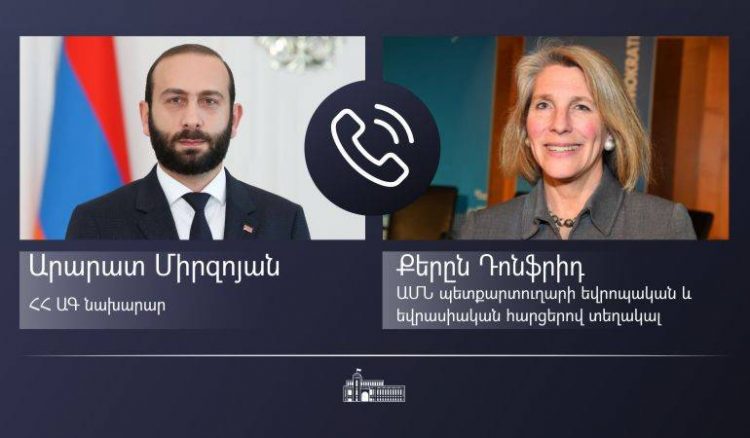 В церквях Армении и Диаспоры проходит общенациональная молитва за Арцах (прямое включение)